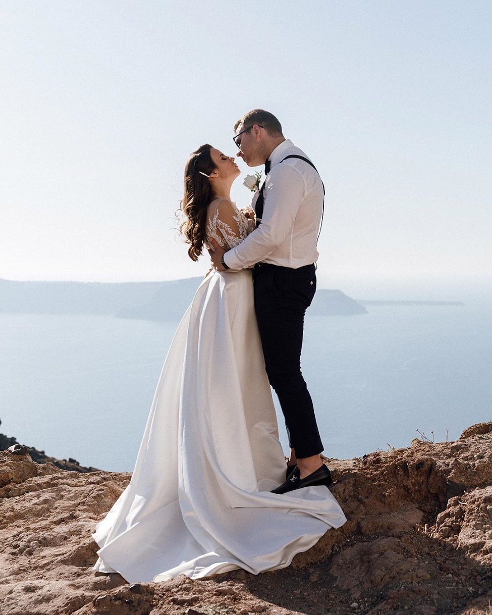 andromeda_villas_santorini_mini_wedding